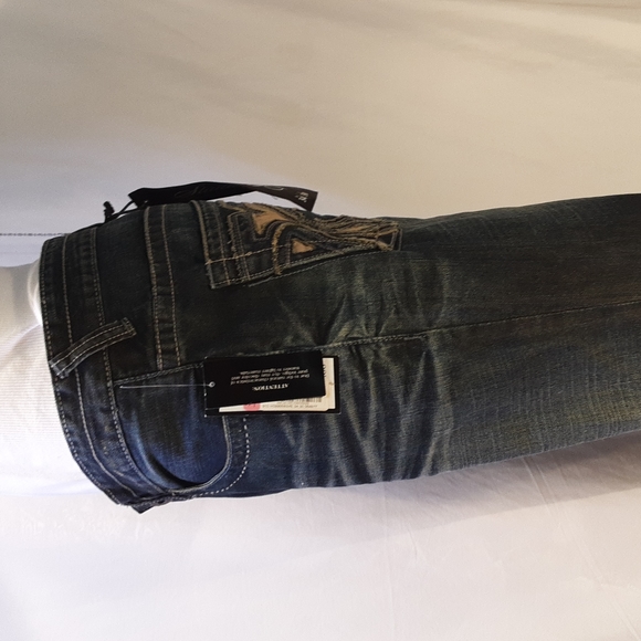 Pants - Picture 3 of 6